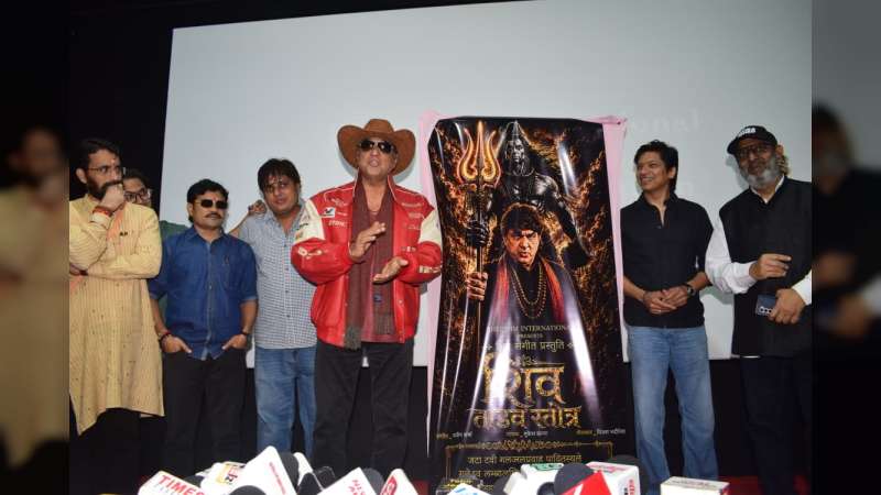 Singer Shaan and Mukesh Khanna Team Up for a Devotional Surprise
